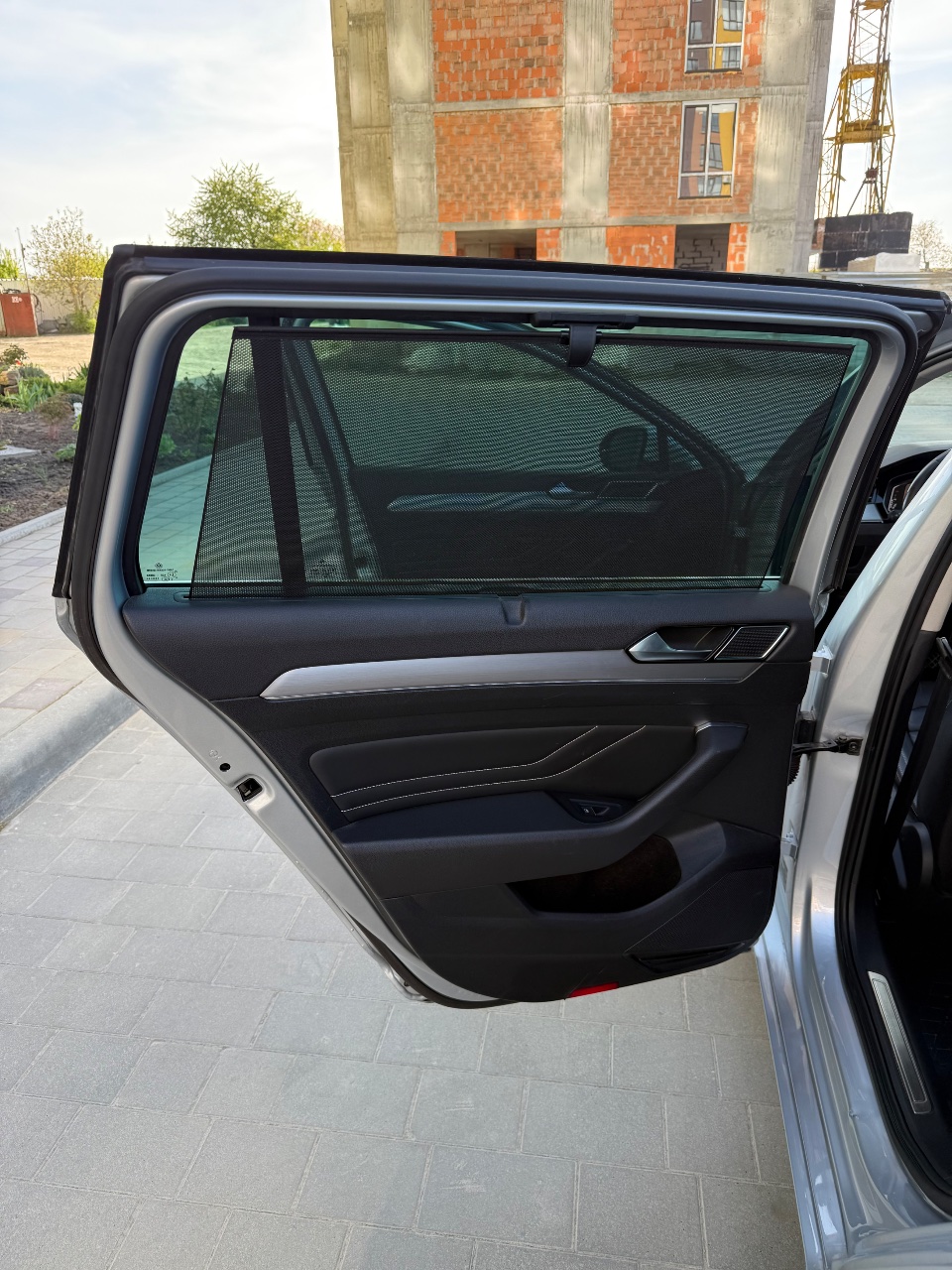 Volkswagen Passat - фото 13