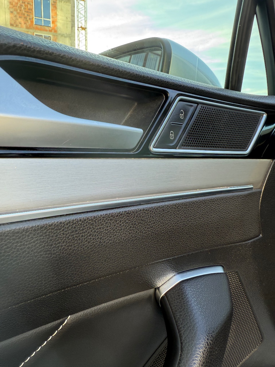 Volkswagen Passat - фото 17