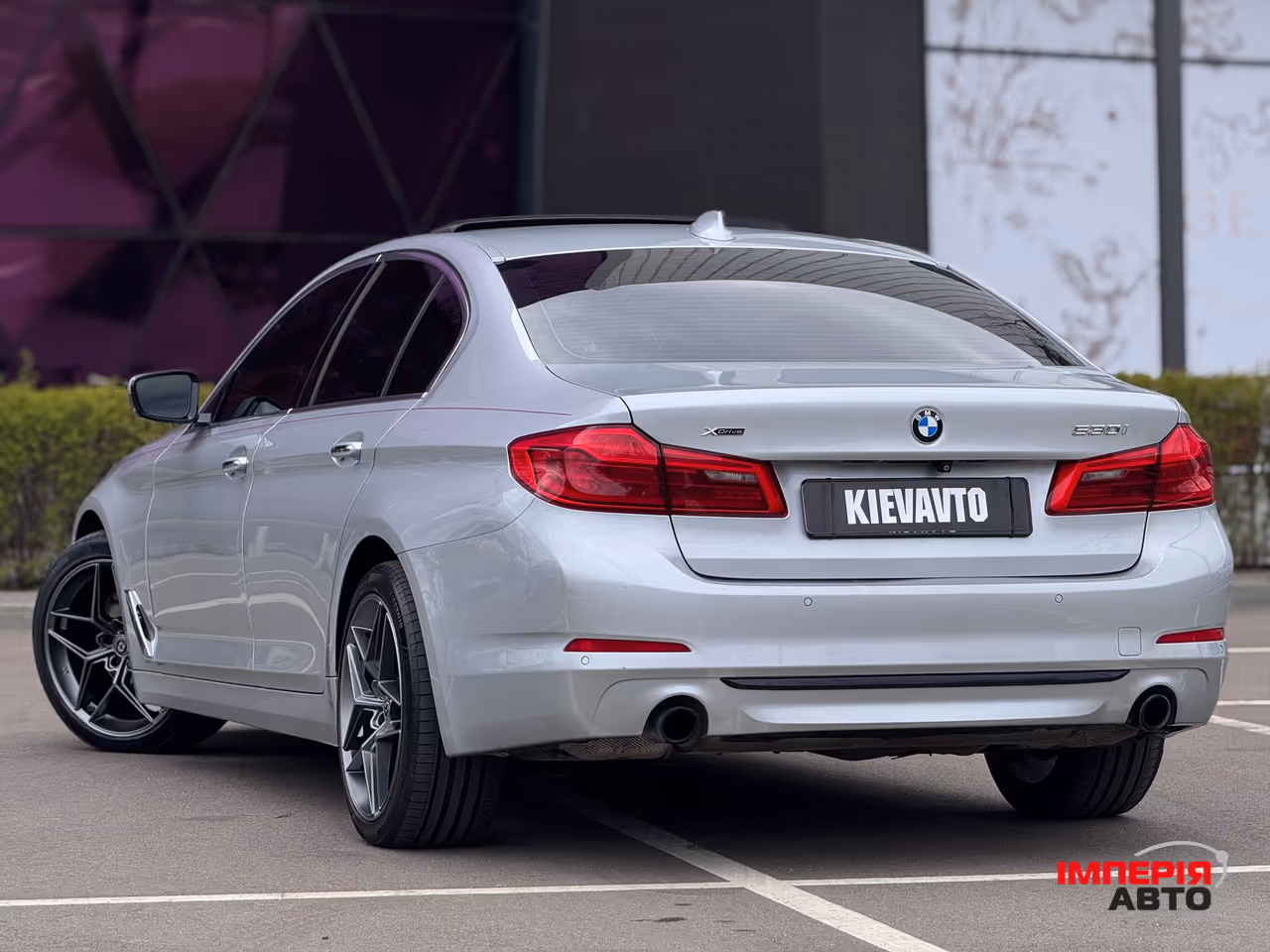 BMW 5 серії - фото 6