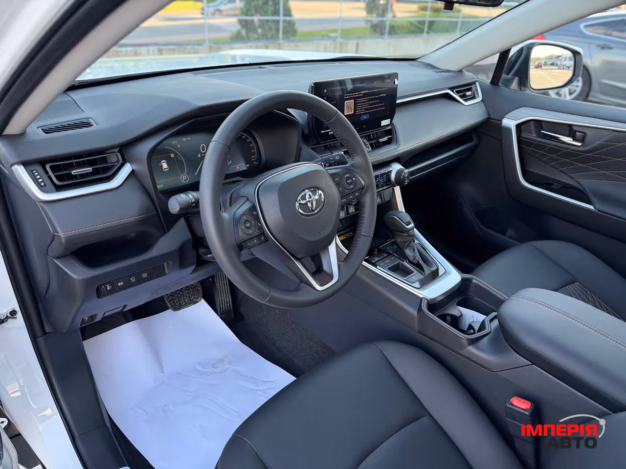 Toyota RAV4 - фото 11