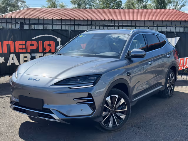 BYD Song Plus - фото 2