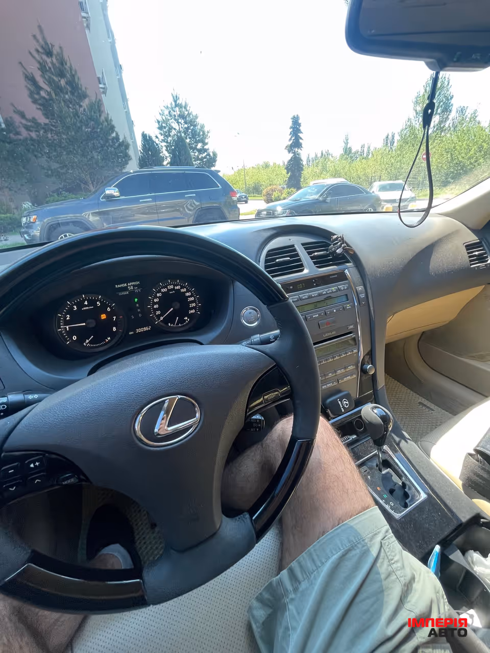 Lexus ES - фото 11