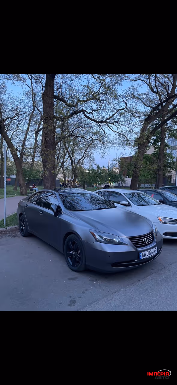 Lexus ES - фото 14