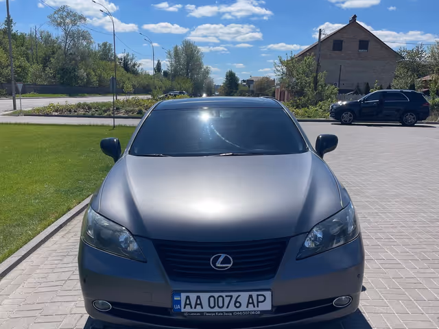 Lexus ES - фото 2