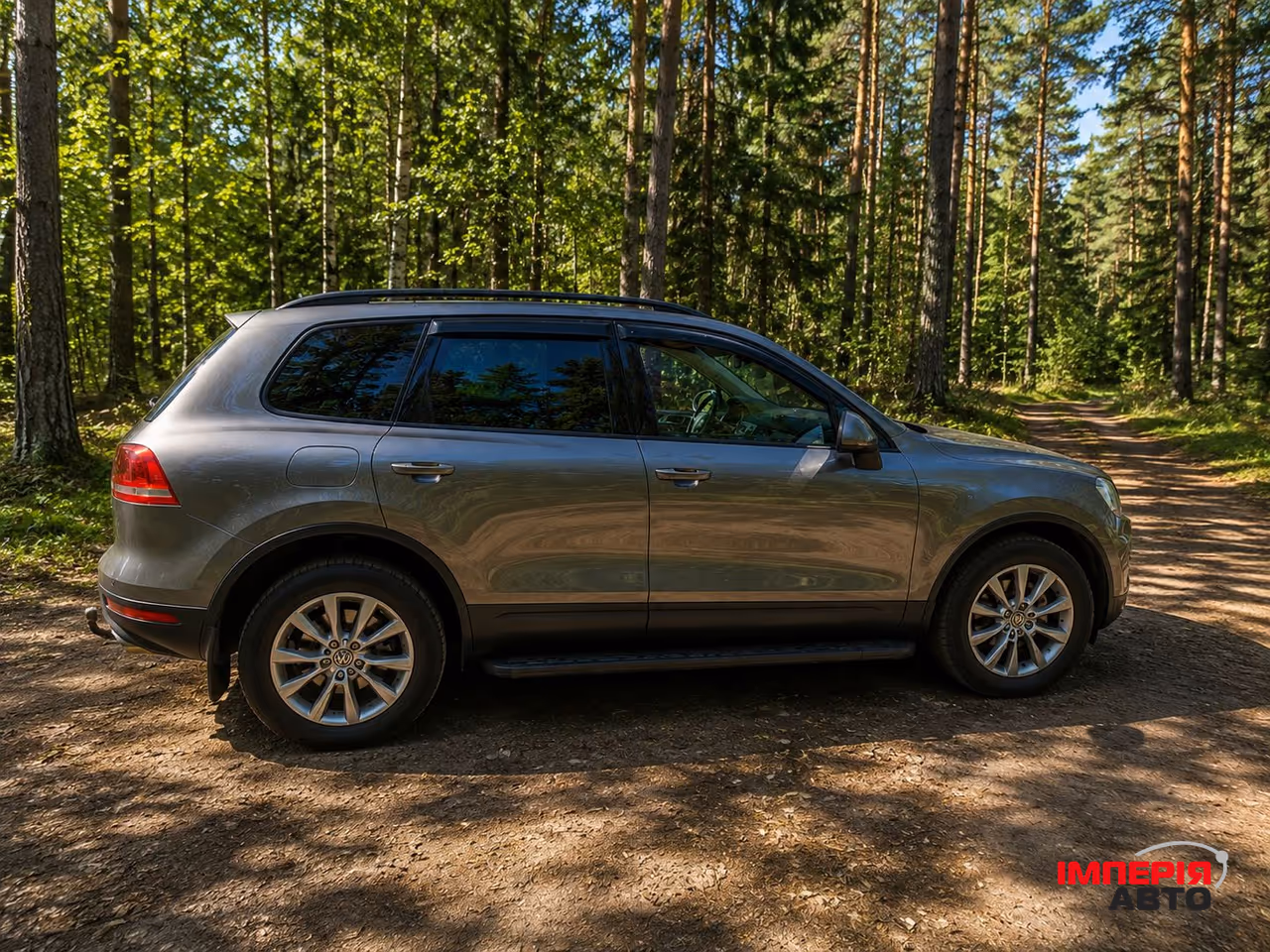 Volkswagen Touareg - фото 11