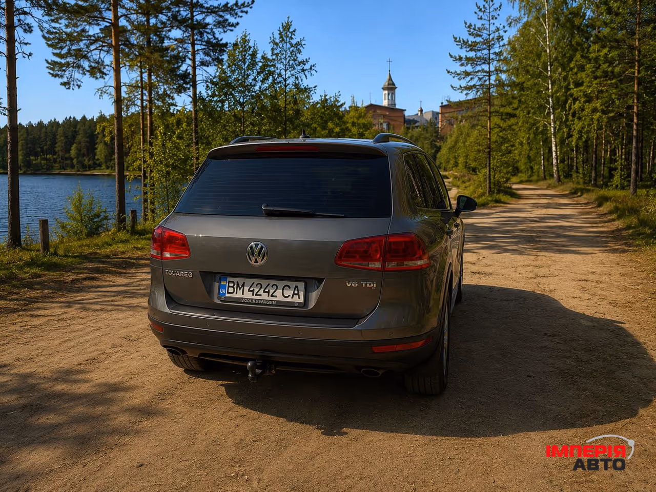 Volkswagen Touareg - фото 8