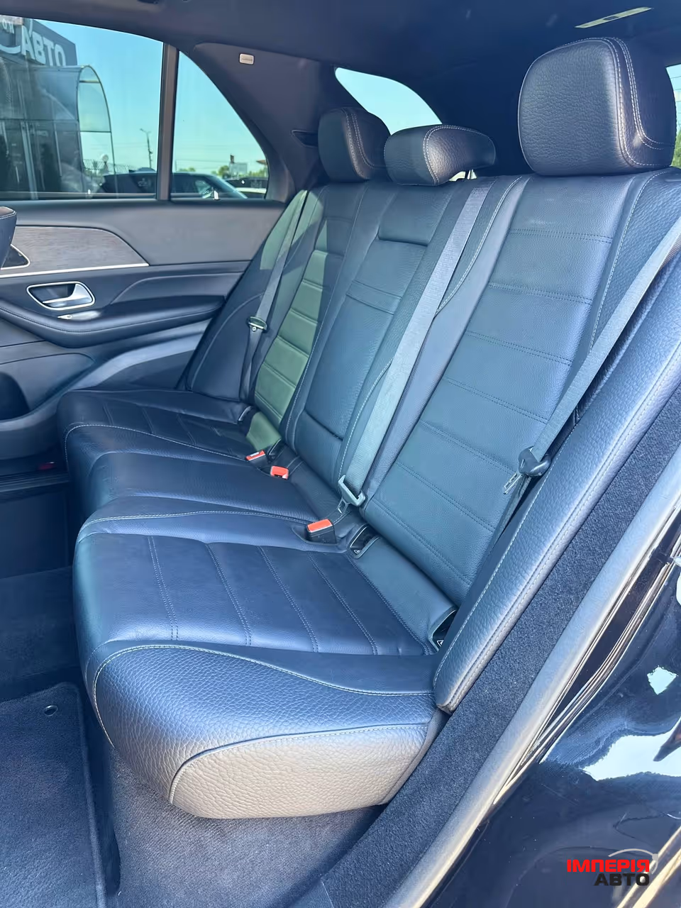 Mercedes-Benz GLE - фото 9