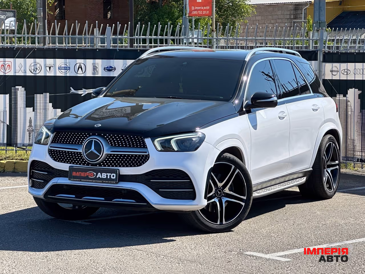 Mercedes-Benz GLE - фото 1