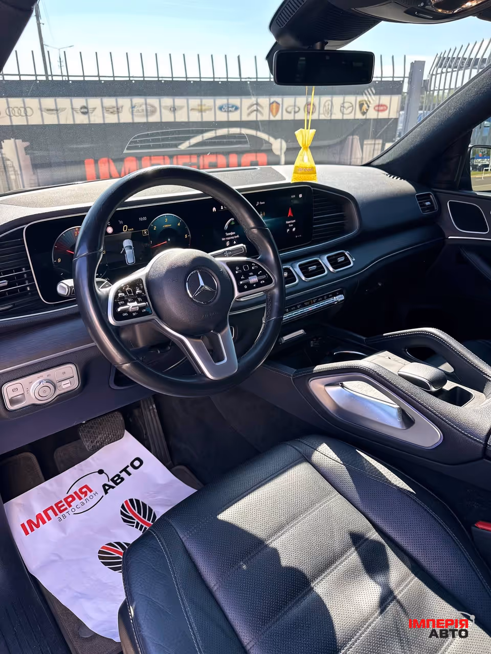 Mercedes-Benz GLE - фото 7