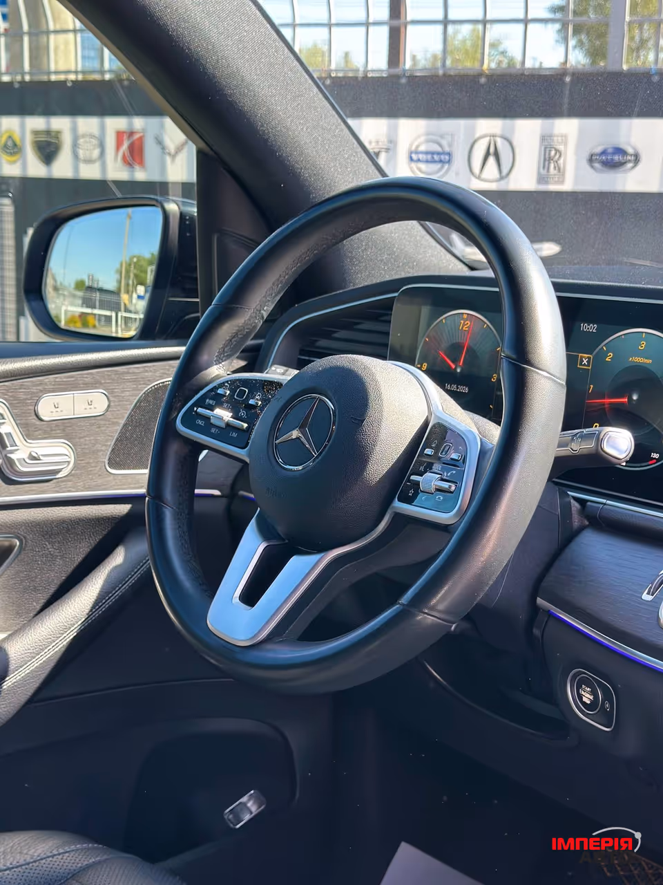 Mercedes-Benz GLE - фото 16