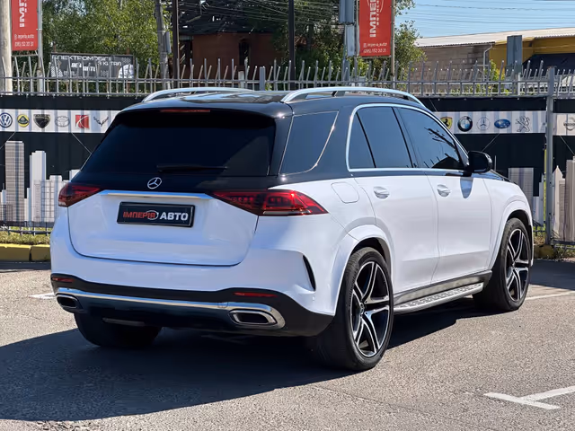 Mercedes-Benz GLE - фото 4