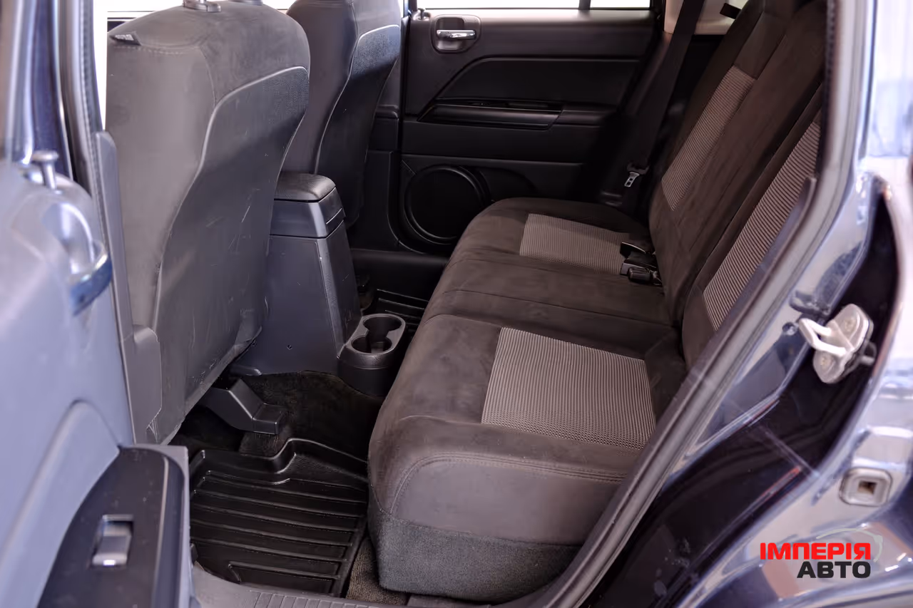 Jeep Compass - фото 8