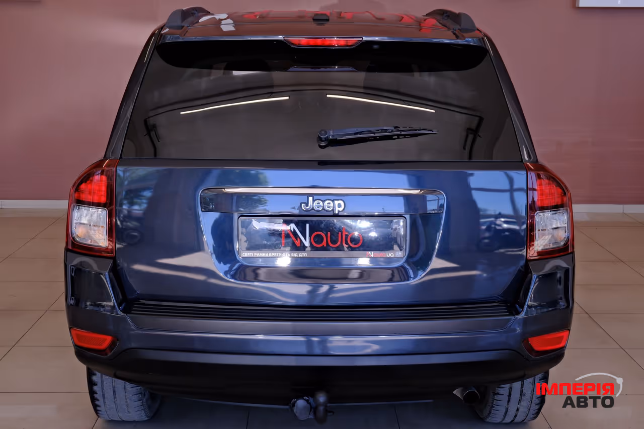 Jeep Compass - фото 6