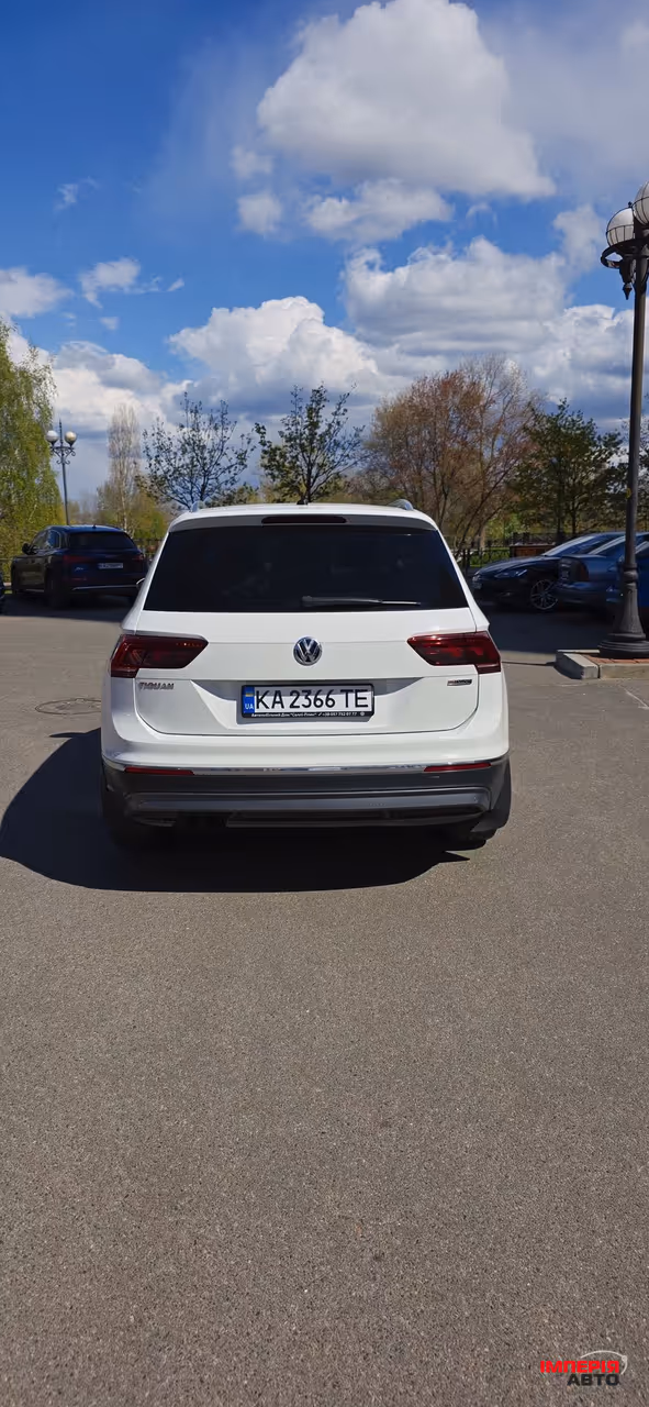 Volkswagen Tiguan - фото 18