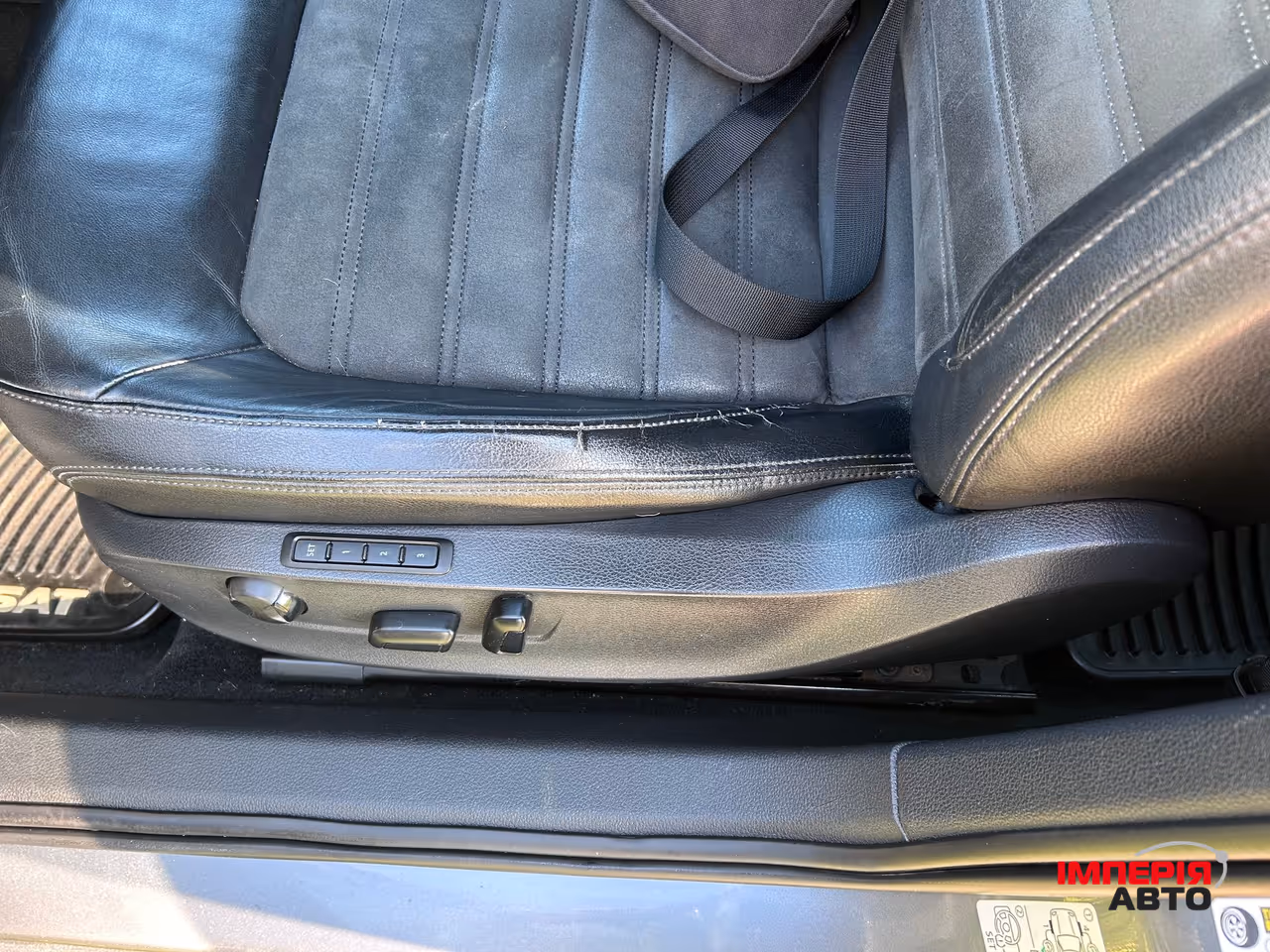 Volkswagen Passat - фото 16