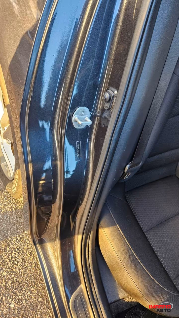 Hyundai Elantra - фото 29