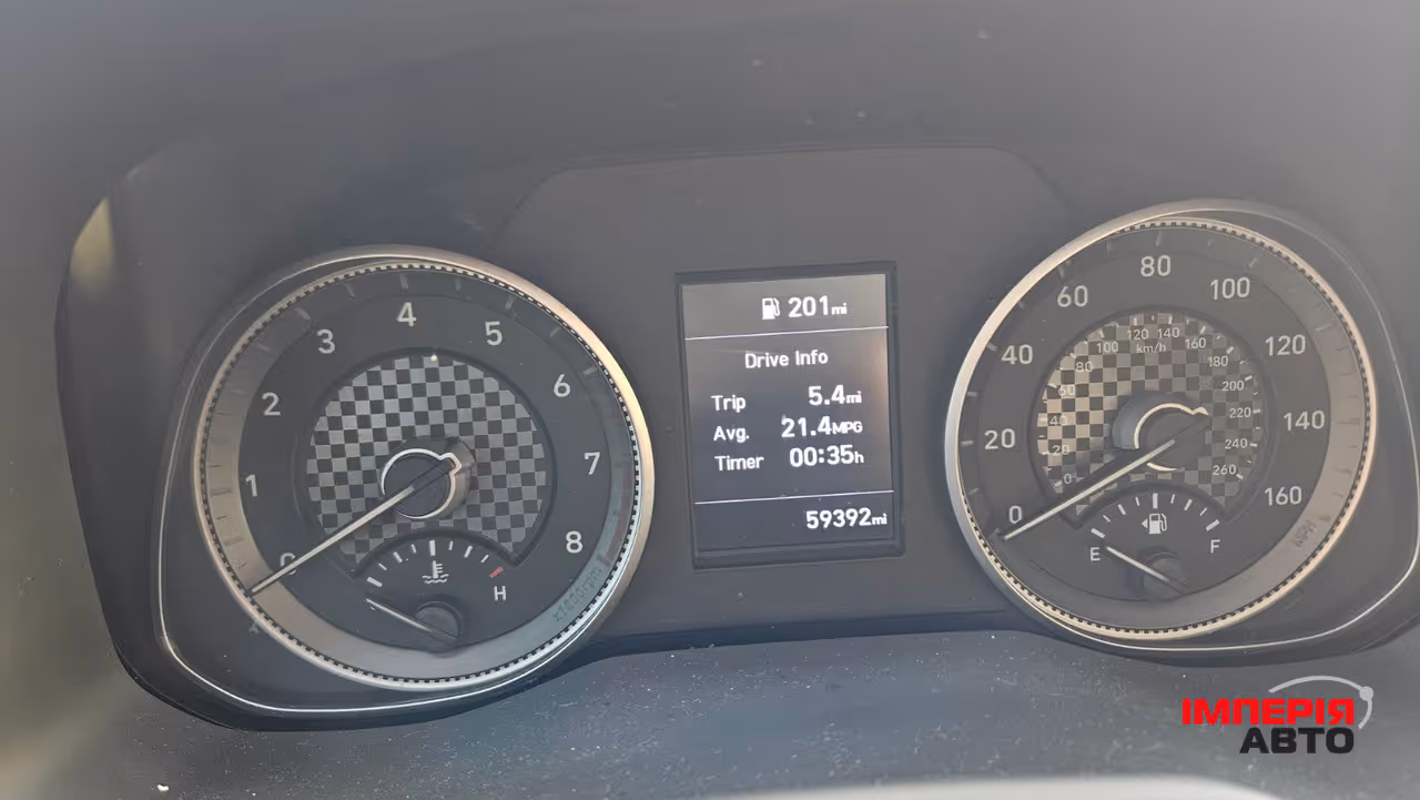 Hyundai Elantra - фото 14