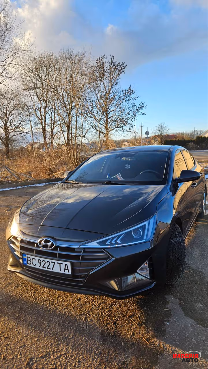 Hyundai Elantra - фото 21