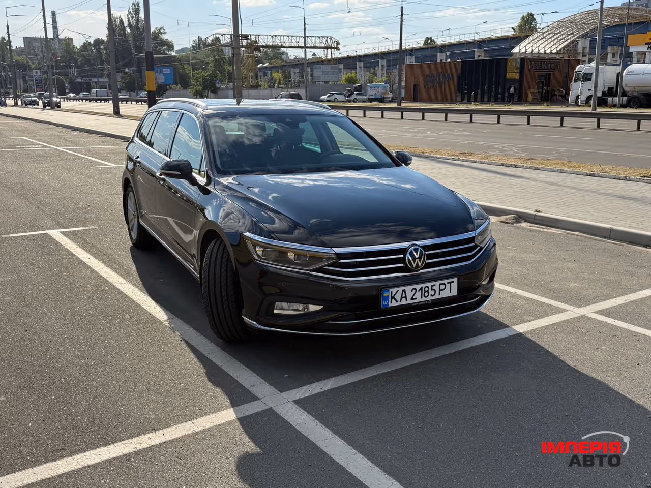 Volkswagen Passat - фото 5