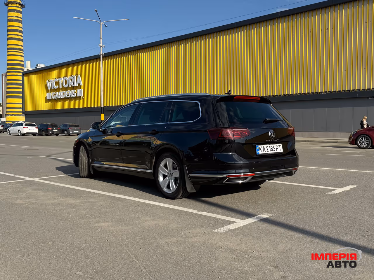 Volkswagen Passat - фото 3