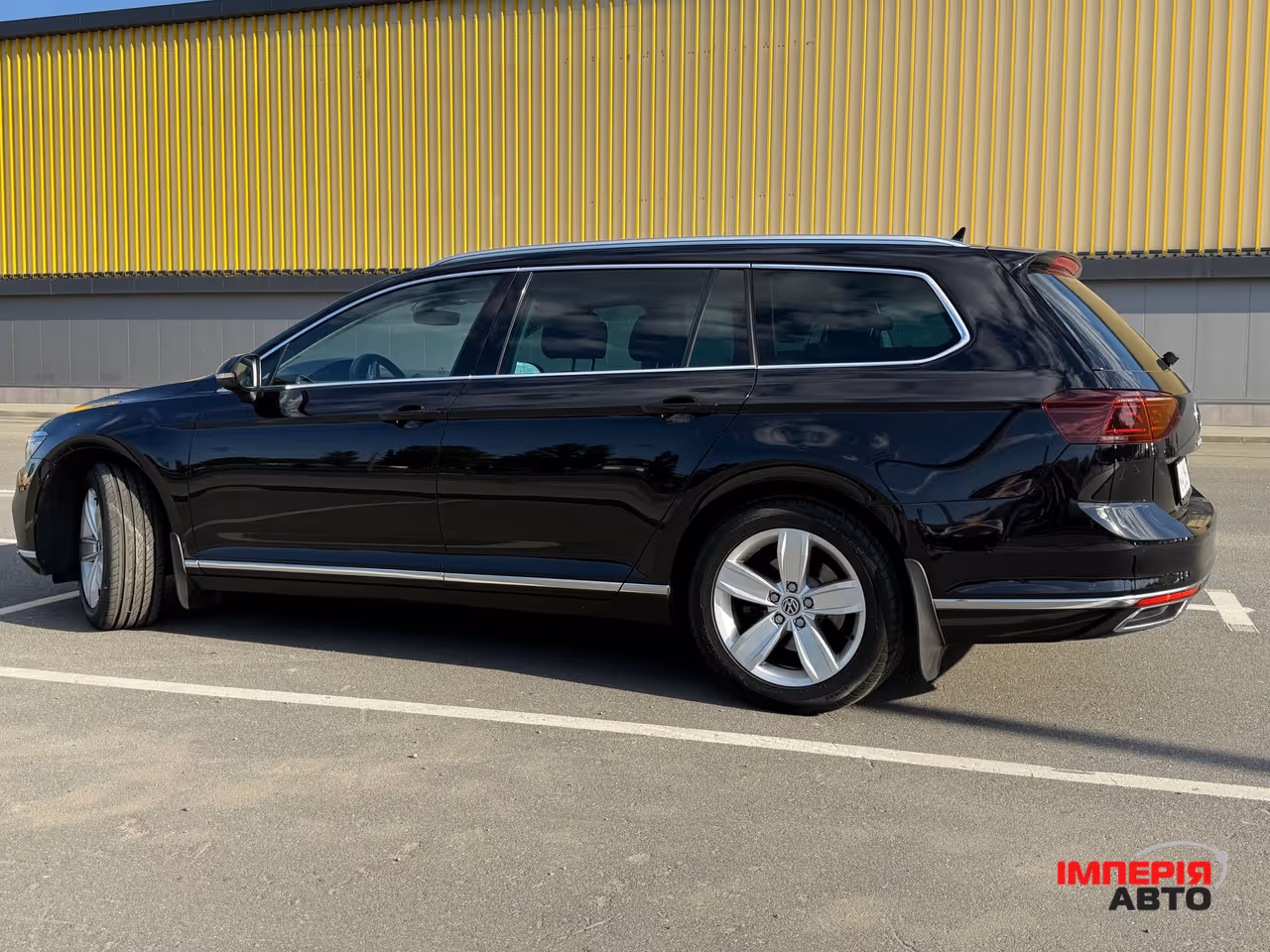 Volkswagen Passat - фото 11