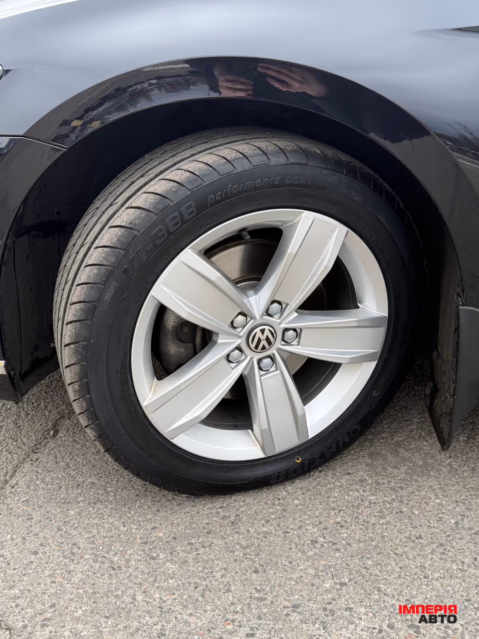 Volkswagen Passat - фото 12