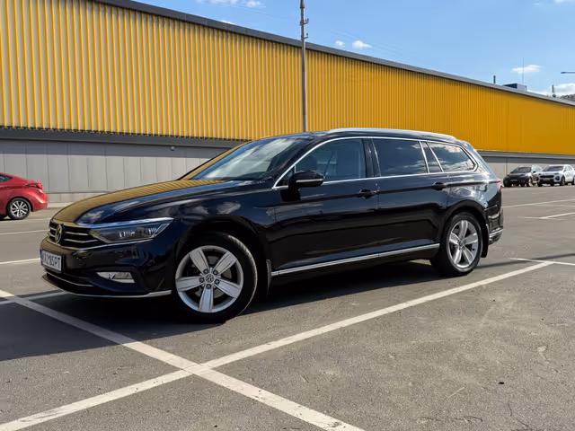 Volkswagen Passat - фото 2