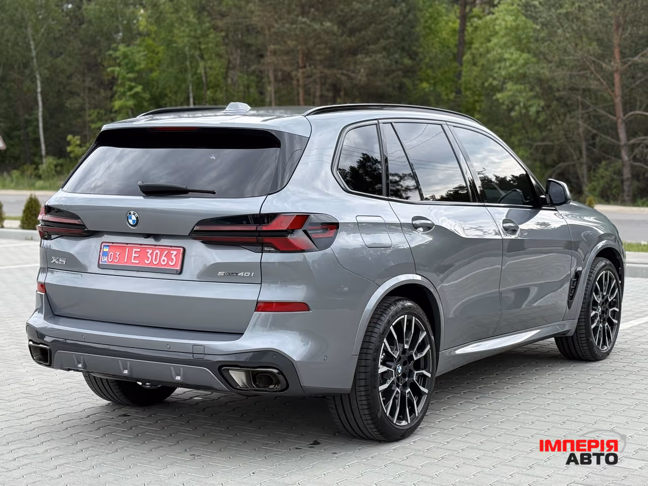 BMW X5 - фото 7