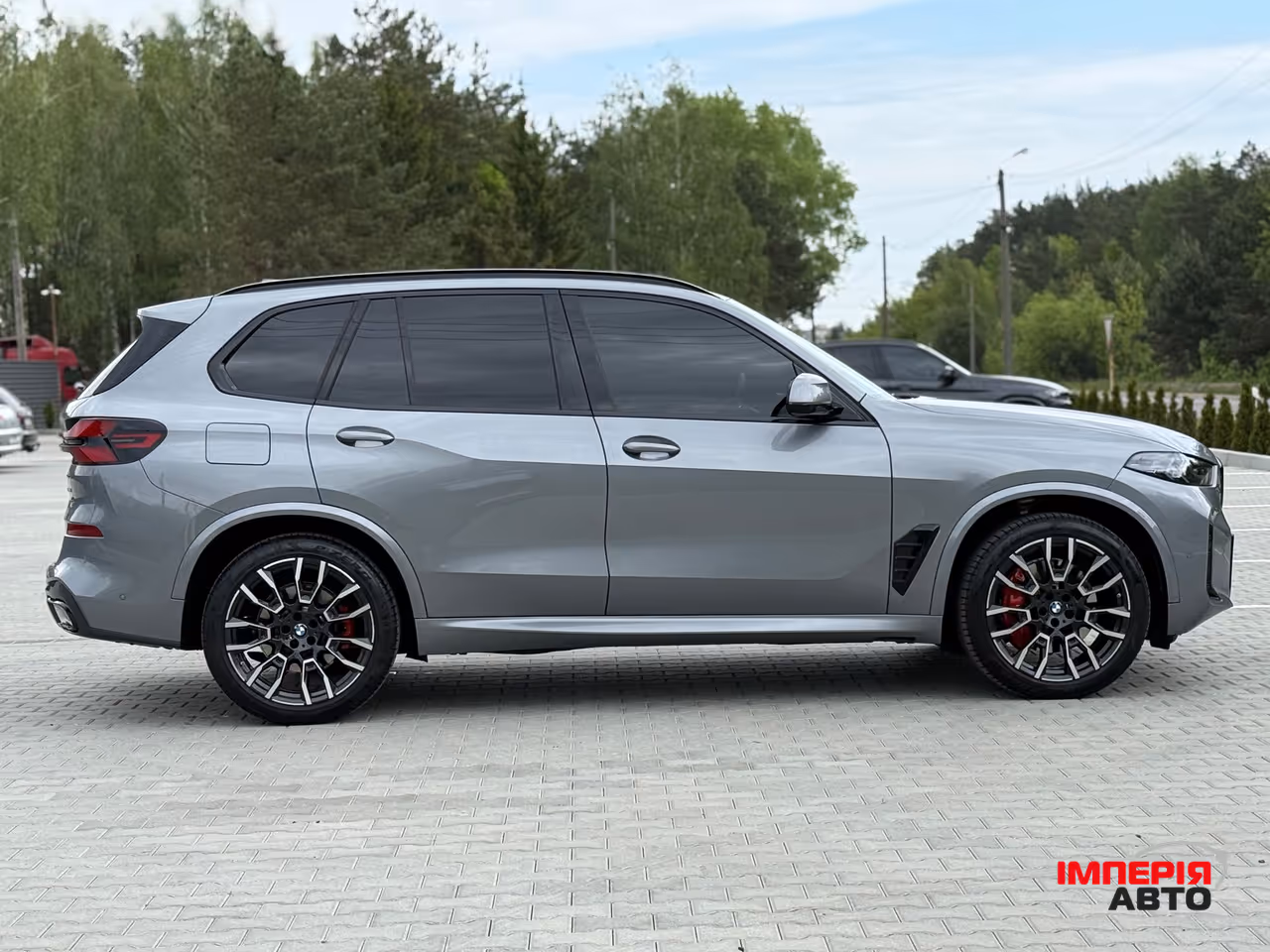 BMW X5 - фото 8