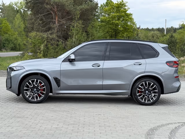 BMW X5 - фото 4