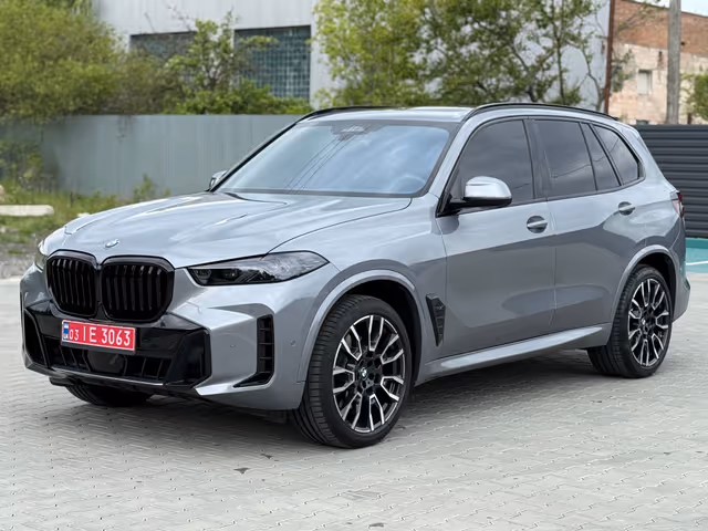 BMW X5 - фото 3