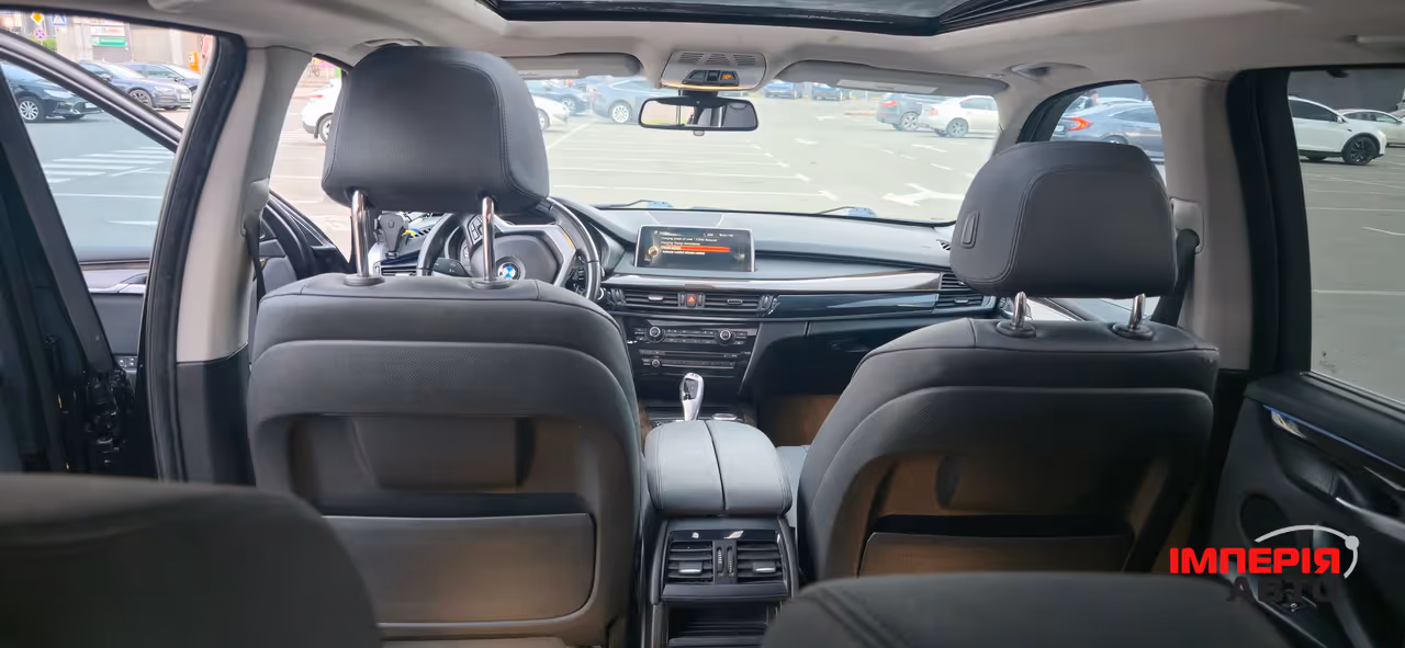 BMW X5 - фото 14