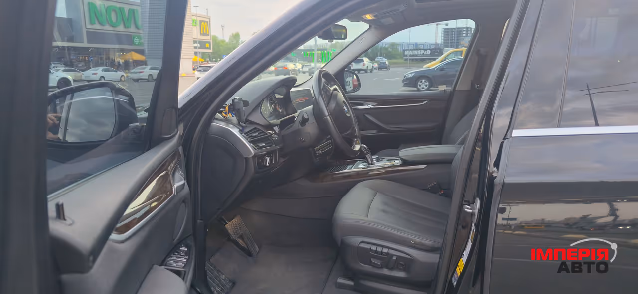 BMW X5 - фото 11
