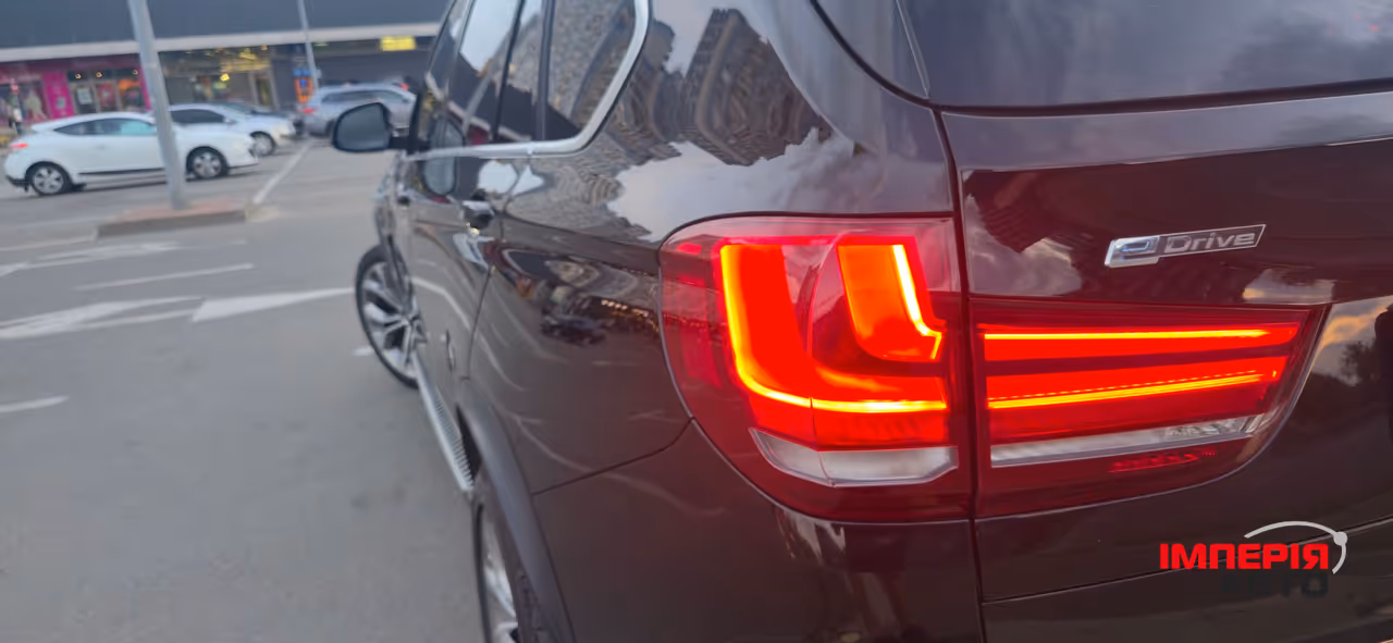 BMW X5 - фото 19
