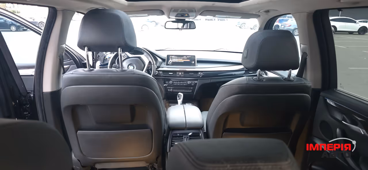 BMW X5 - фото 15