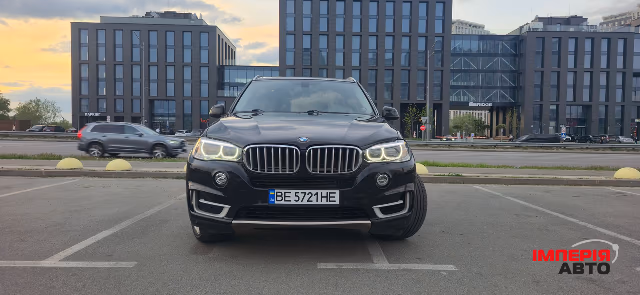 BMW X5 - фото 5
