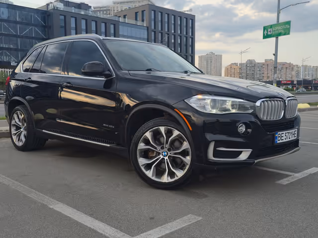 BMW X5 - фото 3