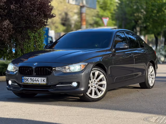 BMW 3 серії - фото 1