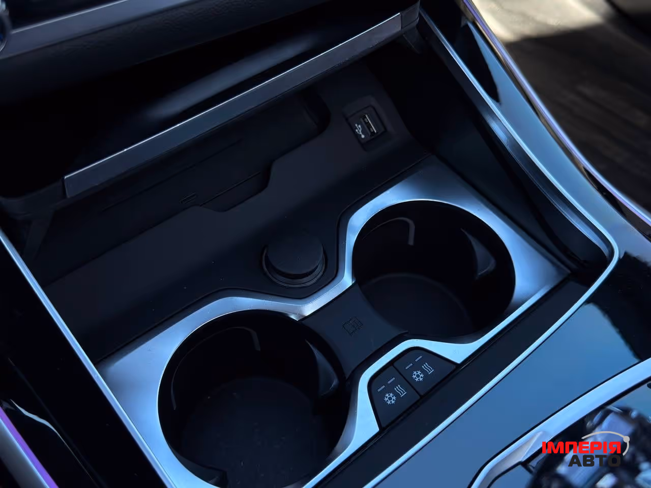 BMW X7 - фото 24