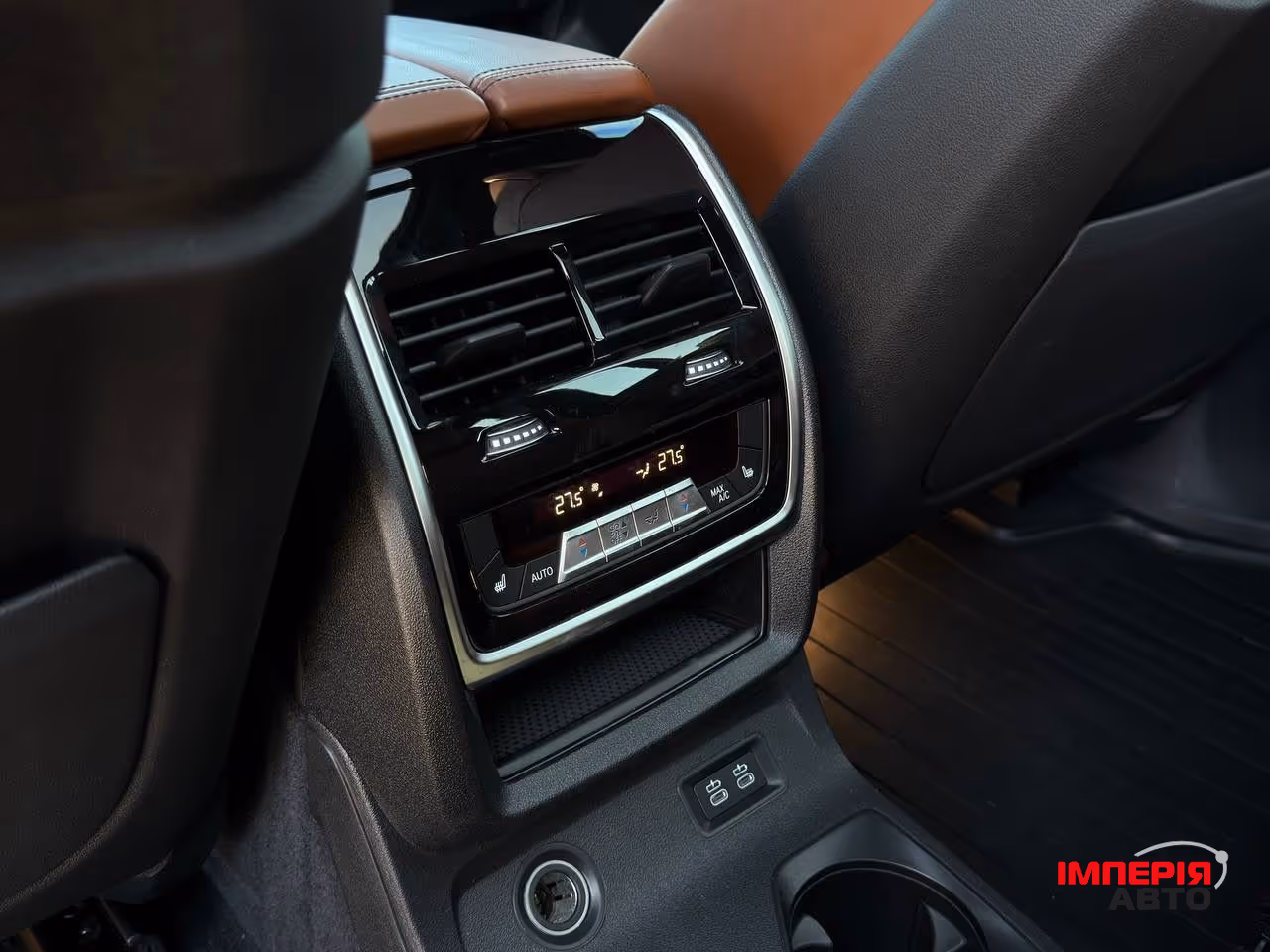 BMW X7 - фото 47