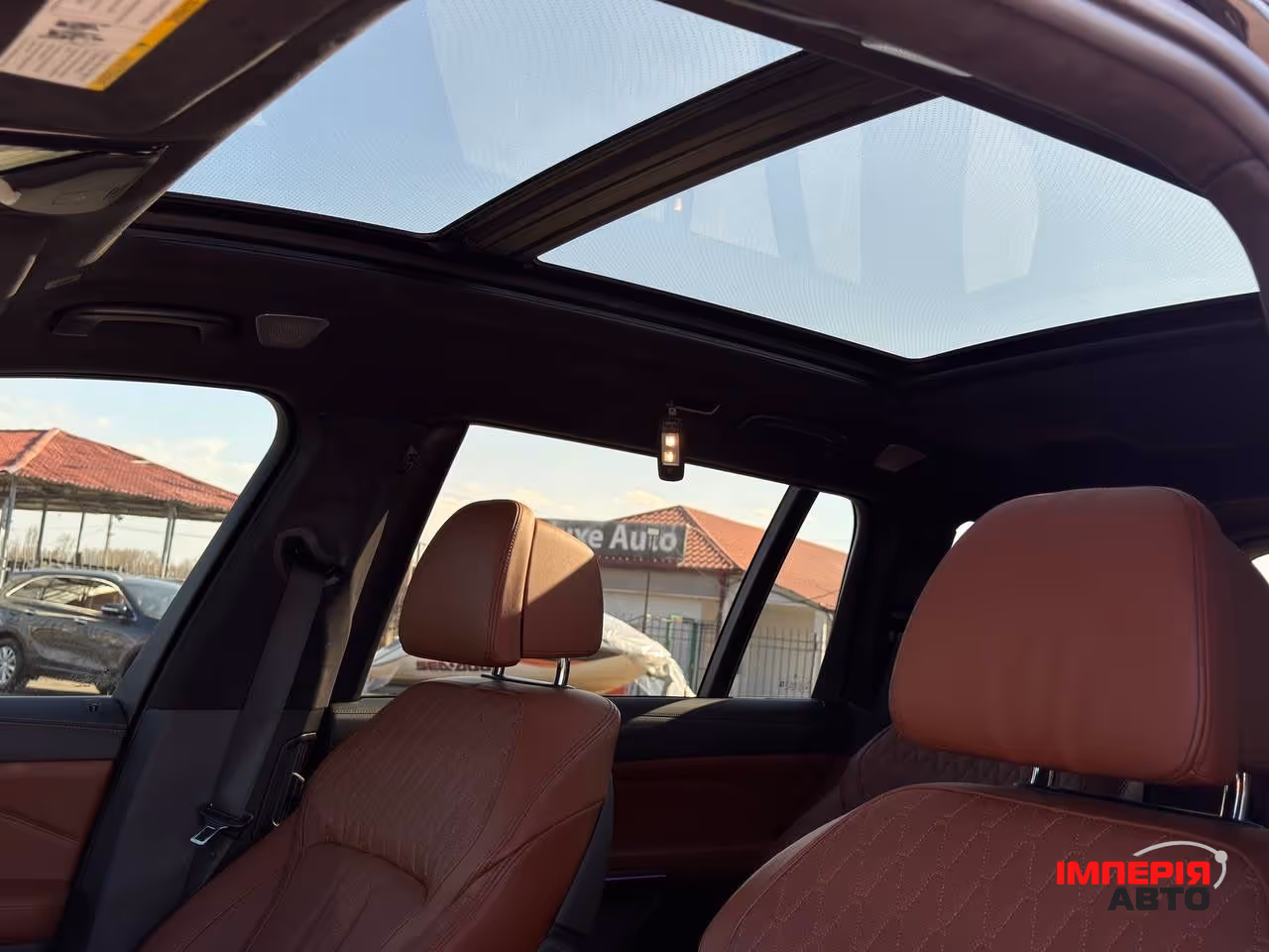 BMW X7 - фото 35