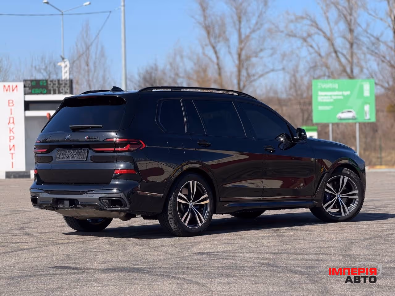 BMW X7 - фото 21