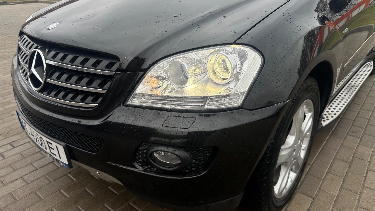 Mercedes-Benz M-Класс - фото 19