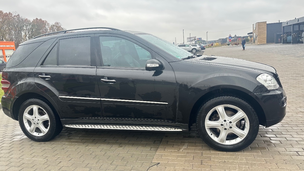 Mercedes-Benz M-Класс - фото 23