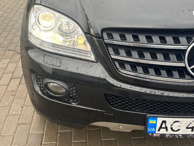 Mercedes-Benz M-Класс - фото 4