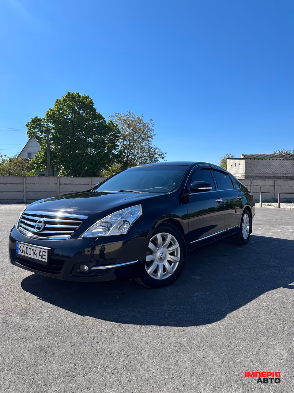Nissan Teana - фото 1