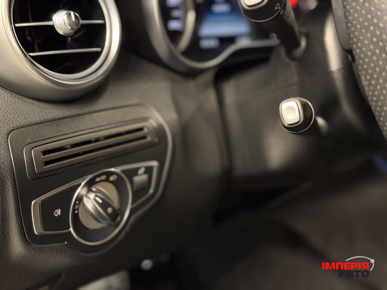 Mercedes-Benz C-Класс - фото 14