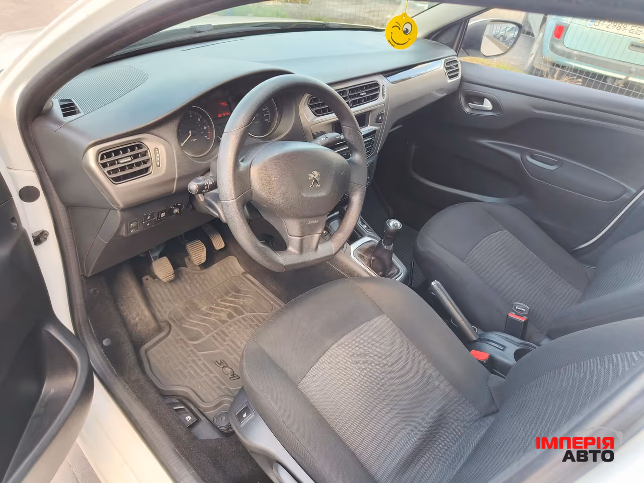 Peugeot 301 - фото 10