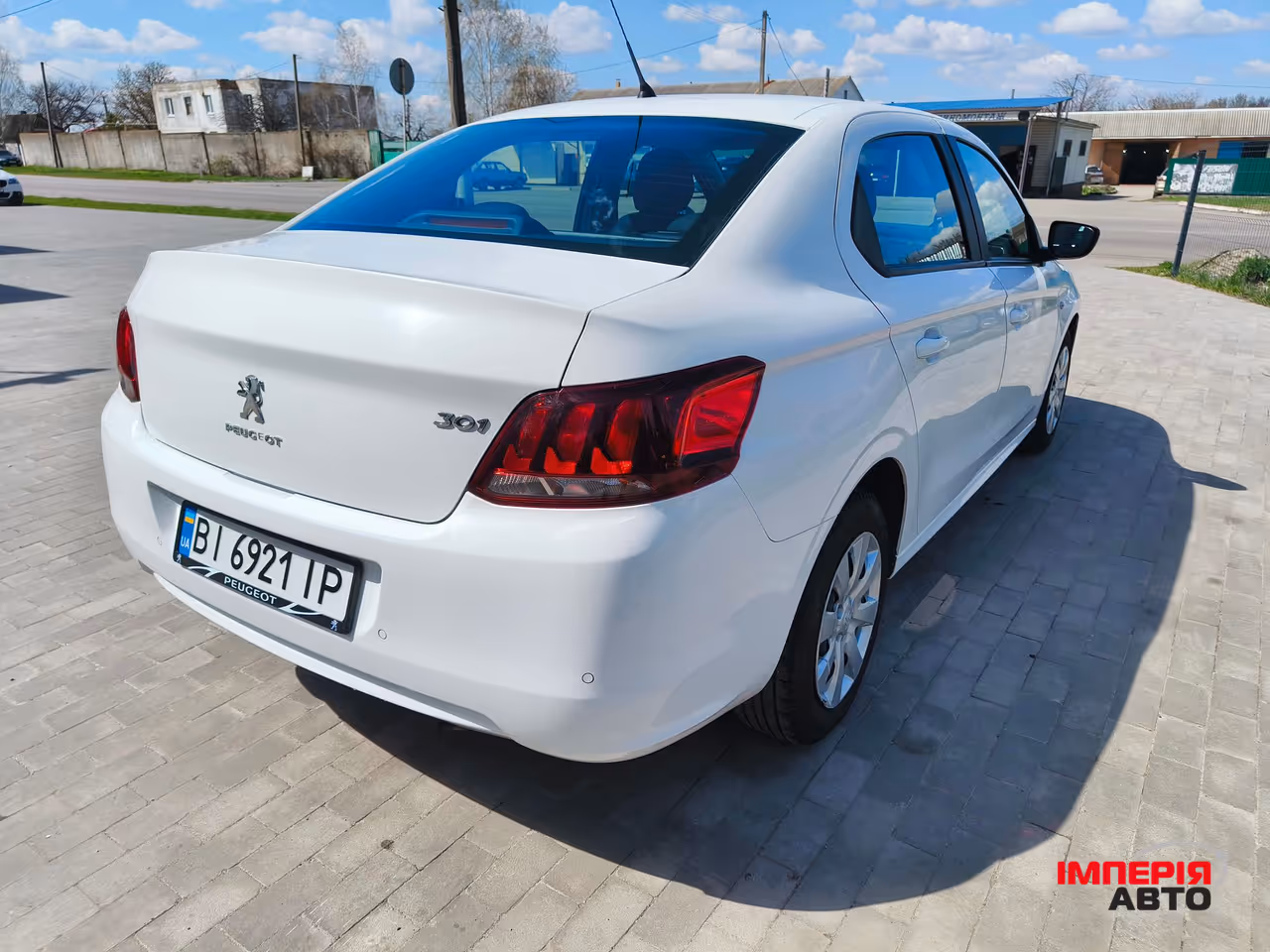 Peugeot 301 - фото 6