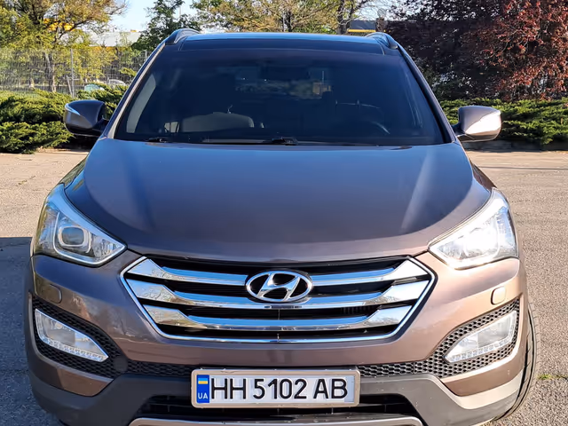 Hyundai Santa Fe - фото 1